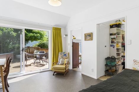 Photo of property in 385a Karori Road, Karori, Wellington, 6012