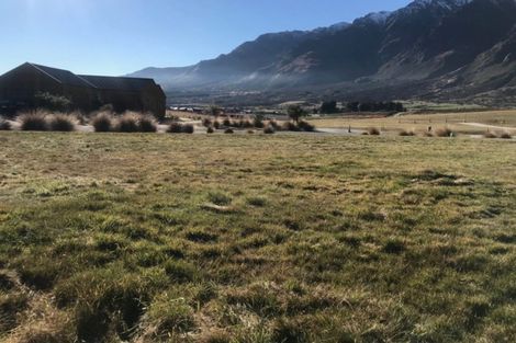 Photo of property in 37 Cunninghams Drive, Jacks Point, Queenstown, 9371