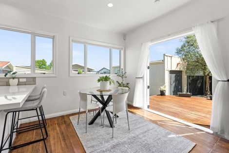 Photo of property in 44 Douglas Mclean Avenue, Marewa, Napier, 4110