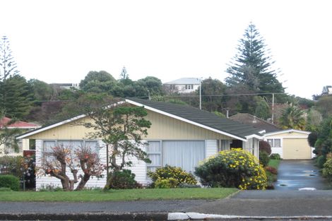 Photo of property in 59 Alexander Road, Raumati Beach, Paraparaumu, 5032