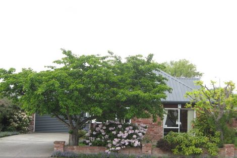 Photo of property in 7 Sheraton Place, Redwood, Christchurch, 8051