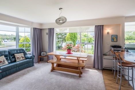 Photo of property in 22 Awanui Drive, Waikanae, 5036