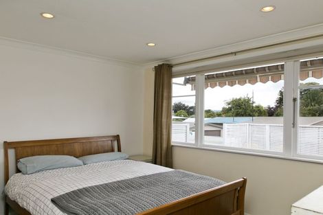 Photo of property in 45 Taupo View Road, Taupo, 3330