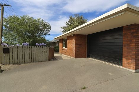 Photo of property in 1/104 Bassett Street, Burwood, Christchurch, 8083
