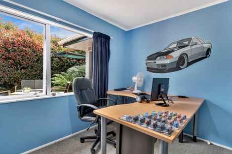 Photo of property in 55 Charles Street, Carterton, 5713