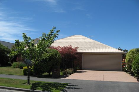 Photo of property in 54 Berkshire Drive, Avonhead, Christchurch, 8042