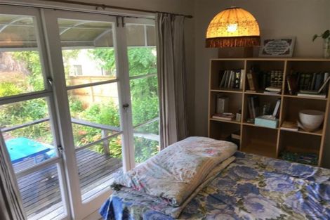 Photo of property in 2/17 Kerswill Place, Pakuranga, Auckland, 2010