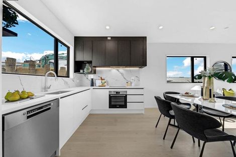 Photo of property in 56 Observation Green, Hobsonville, Auckland, 0616