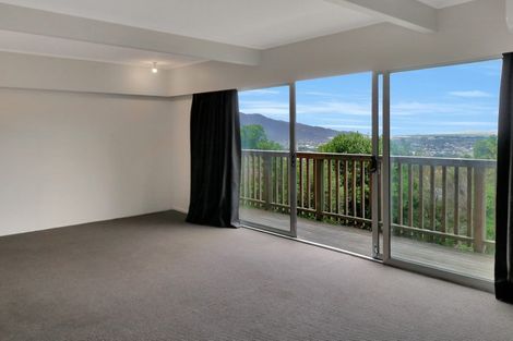 Photo of property in 42 Major Drive, Kelson, Lower Hutt, 5010