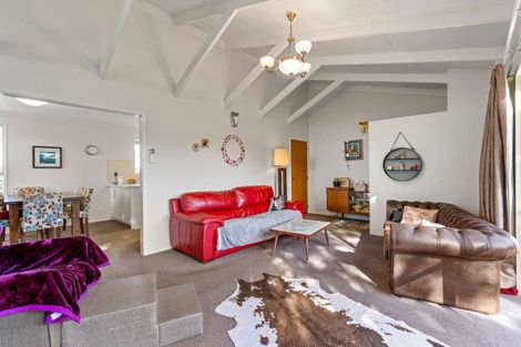 Photo of property in 9a Stuart Street, Holmes Hill, Oamaru, 9401