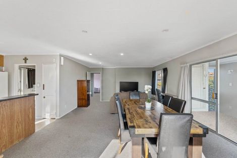 Photo of property in 47 Saint James Street, Richmond Heights, Taupo, 3330