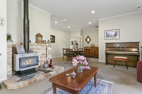 Photo of property in 4 Longfellow Street, Leamington, Cambridge, 3432