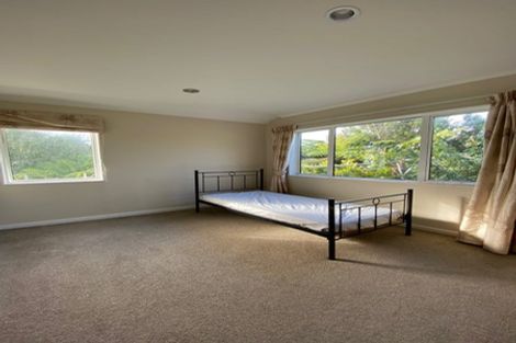 Photo of property in 9 Keating Rise, Northcross, Auckland, 0632