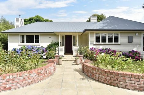 Photo of property in 77 Watsons Road, Harewood, Christchurch, 8051