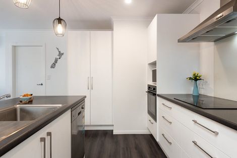 Photo of property in 14 Foley Grove, Pyes Pa, Tauranga, 3110