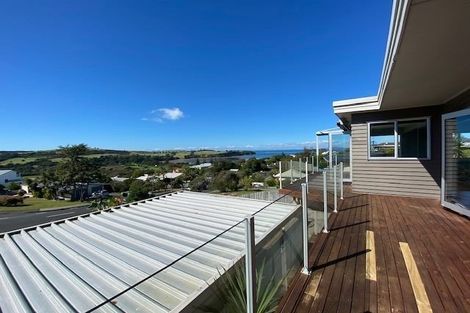 Photo of property in 9 Everard Avenue, Army Bay, Whangaparaoa, 0930