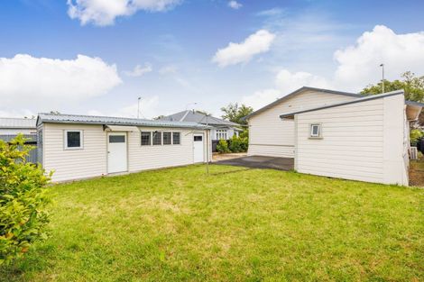 Photo of property in 194 Ferguson Street, West End, Palmerston North, 4412