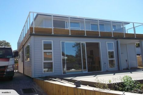 Photo of property in 877 Whangaparaoa Road, Manly, Whangaparaoa, 0930