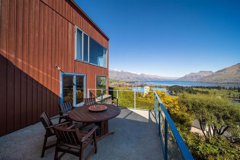 Photo of property in 33 Edinburgh Drive, Queenstown, 9300