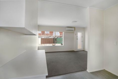 Photo of property in 2/9 Rodney Street, Howick, Auckland, 2014