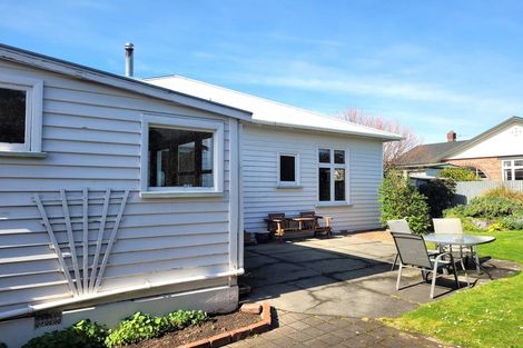 Photo of property in 2 Rolleston Street, Watlington, Timaru, 7910