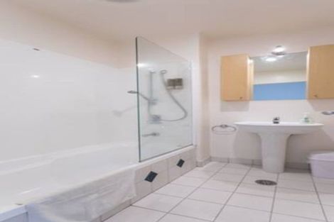 Photo of property in 5/3 Riverside Road, Orewa, 0931