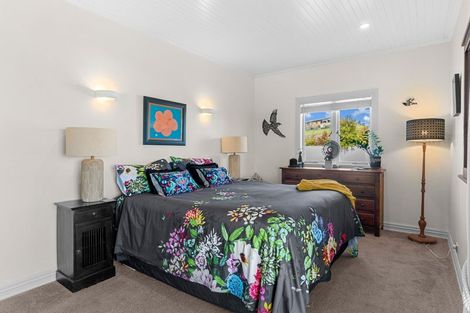 Photo of property in 956 Oneriri Road, Kaiwaka, 0573