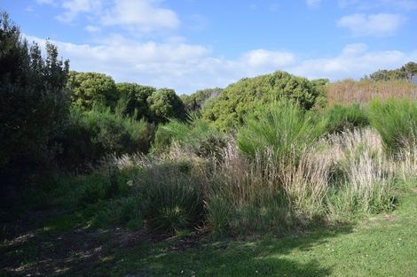 Photo of property in 18 Whalers Crescent, Omaui, Invercargill, 9877