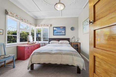 Photo of property in 421 Devon Street West, Lynmouth, New Plymouth, 4310