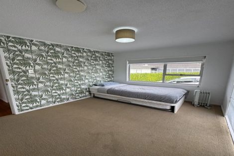 Photo of property in 12 Blue Way, Glendene, Auckland, 0602