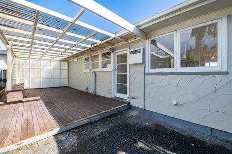 Photo of property in 68 Vodanovich Road, Te Atatu South, Auckland, 0610