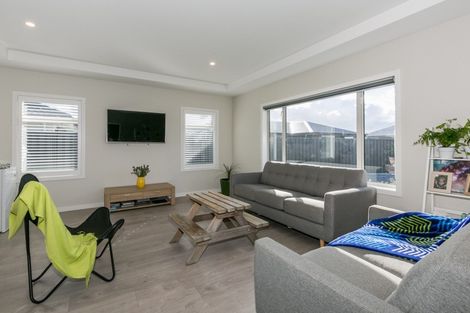 Photo of property in 18 Drovers Way, Frimley, Hastings, 4120