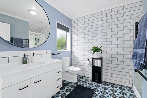 Photo of property in 26 Hoyte Place, Pukehangi, Rotorua, 3015