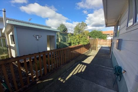 Photo of property in 1 Topeka Grove, Totara Park, Upper Hutt, 5018