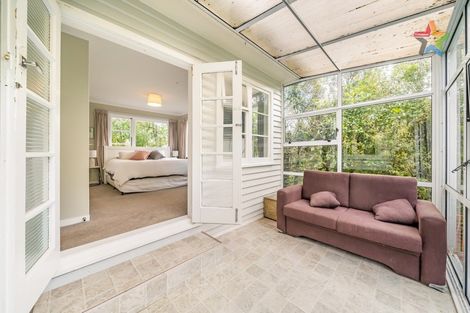 Photo of property in 15 Kennedy Grove, Stokes Valley, Lower Hutt, 5019