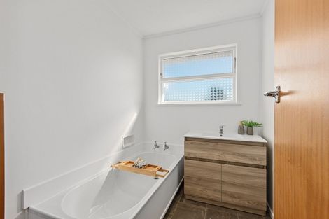 Photo of property in 66 Livingstone Avenue, Nawton, Hamilton, 3200