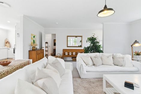 Photo of property in 52 Highfields Drive, Katikati, 3129