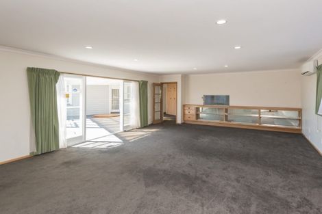 Photo of property in 56 Bickerton Street, Wainoni, Christchurch, 8061