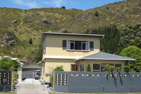 Photo of property in 25 Clark Street, Sumner, Christchurch, 8081