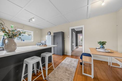 Photo of property in 106 Villa Street, Masterton, 5810