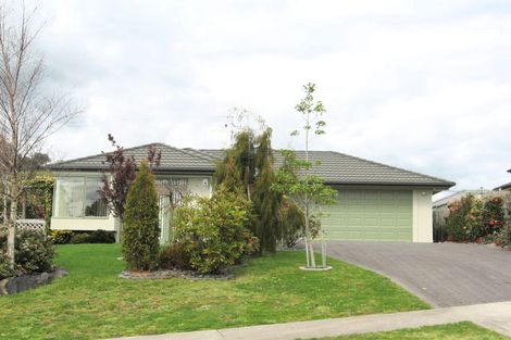 Photo of property in 10 Hawk Place, Welcome Bay, Tauranga, 3112