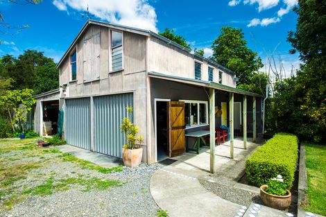 Photo of property in 22 Hill Road, Ormond, Gisborne, 4071