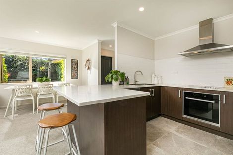 Photo of property in 1 Chloe Place, Massey, Auckland, 0614