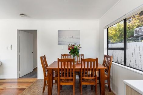 Photo of property in 2/135 Spinella Drive, Bayview, Auckland, 0629