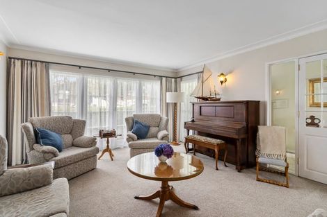 Photo of property in 85 Glenmore Road, Sunnyhills, Auckland, 2010