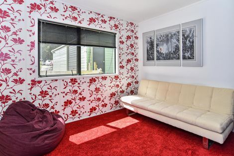 Photo of property in 288 Waiuku Road, Puni, Pukekohe, 2678