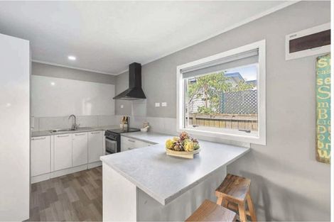 Photo of property in 824b Papamoa Beach Road, Papamoa Beach, Papamoa, 3118