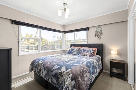 Photo of property in 70 Mears Road, St Andrews, Hamilton, 3200