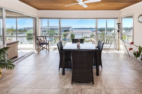 Photo of property in 10 Liberty Crescent, Beachlands, Auckland, 2018