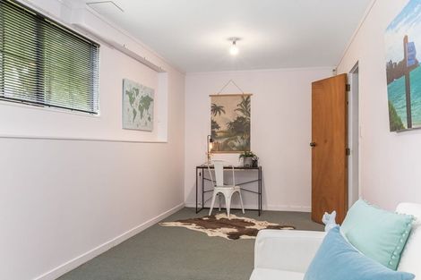 Photo of property in 2 James Cook Drive, Whitby, Porirua, 5024